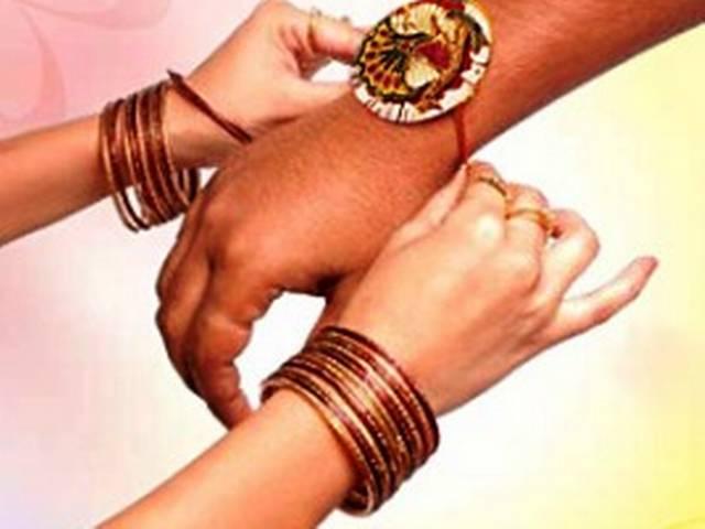 रक्षाबंधन पर भाई को किडनी देकर जान बचाएगी बहन रक्षाबंधन पर भाई को किडनी देकर जान बचाएगी बहन