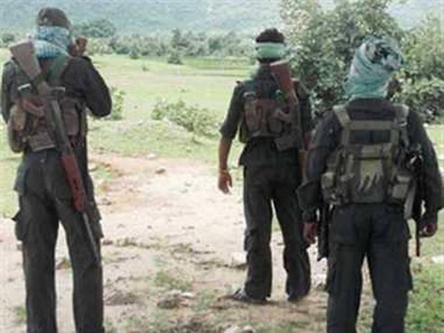 बिहार में 4 नक्सली गिरफ्तार, हथियार बरामद four alleged naxals arrested in bihar