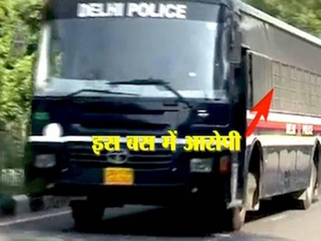 बेटी को इंसाफ तभी मिलेगा जब दोषी को फांसी मिलेगी: मां बेटी को इंसाफ तभी मिलेगा जब दोषी को फांसी मिलेगी: मां