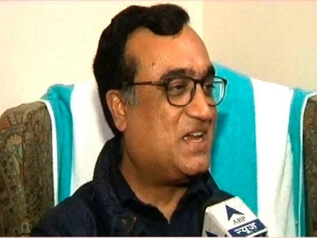 'बेदी, केजरीवाल ने किया अन्ना का इस्तेमाल' election_kiran bedi_kejriwal_ajay makan_