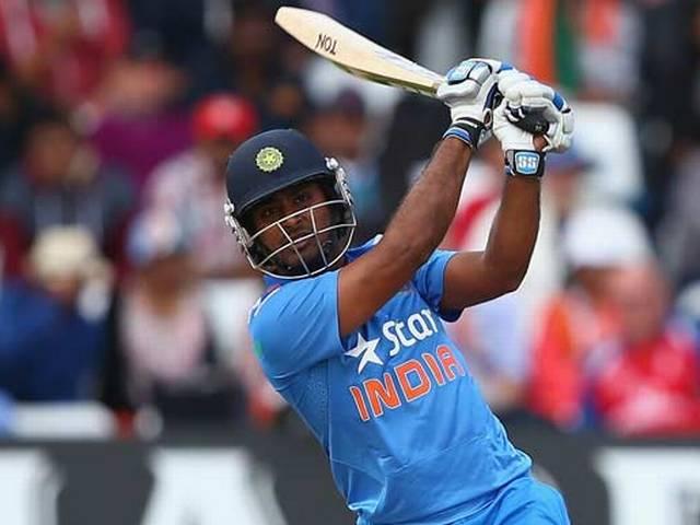 BLUE 15: वर्ल्ड कप में अंबाती रायडू पर कप्तान धोनी दिखा सकते हैं भरोसा Team India_Ambati Rayudu_World Cup 2015_BLUE 15_Australia_Middle Order Batsman_