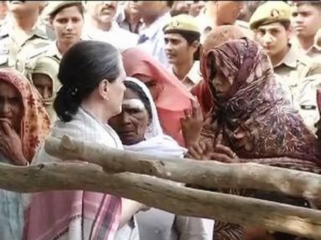 मुजफ्फरनगर में प्रधानमंत्री का दौरा, मरहम या मुस्लिम वोटों पर नजर? मुजफ्फरनगर में प्रधानमंत्री का दौरा, मरहम या मुस्लिम वोटों पर नजर?