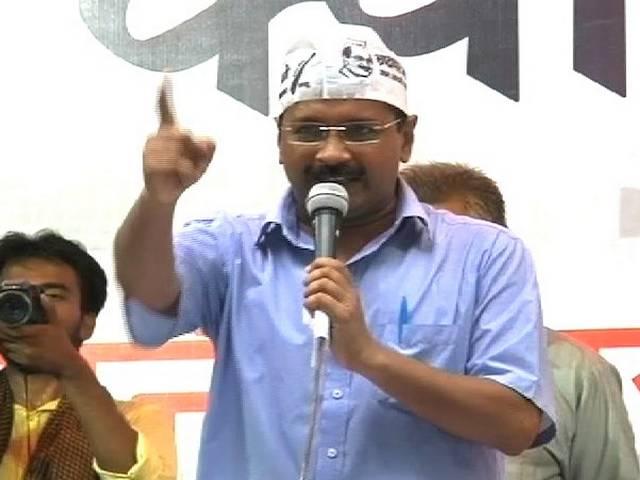 केजरीवाल को चुनाव आयोग ने संभलकर बोलने की दी हिदायत kejriwal