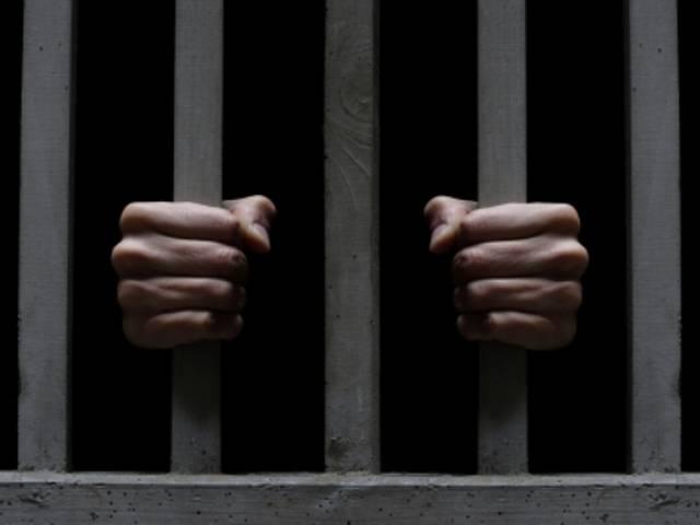 मानसिक रोगी किशोरी के साथ रेप के मामले में दो युवक हिरासत में rape-crime-arrest