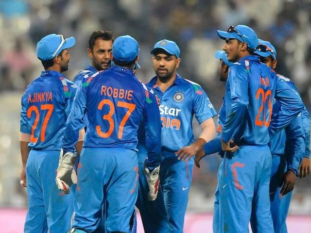अनफिट खिलाड़ियों को उतारकर जोखिम नहीं लेंगे: धोनी Team India_Tri-Series_Australia_World Cup 2015_Mahendra Singh Dhoni