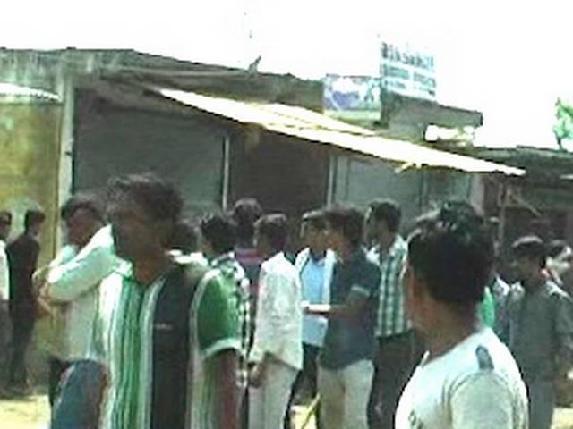 हरदा के खिरकिया में दंगों के बाद शांति, कर्फ्यू में ढील हरदा के खिरकिया में दंगों के बाद शांति, कर्फ्यू में ढील