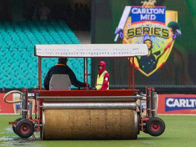 भारत-आस्ट्रेलिया मैच सिडनी में कराए जाने पर प्रशंसक नाराज india vs australia
