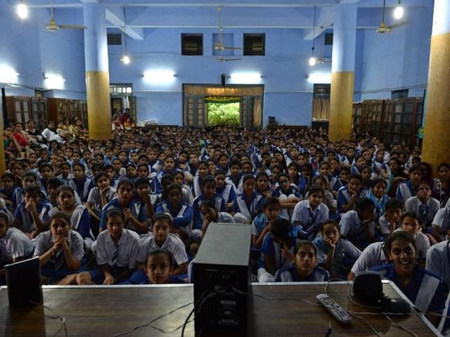 नई शिक्षा नीति के लिए सरकार ने विचार विमर्श की शुरूआत की government starts dialogue and discussions on new education policy