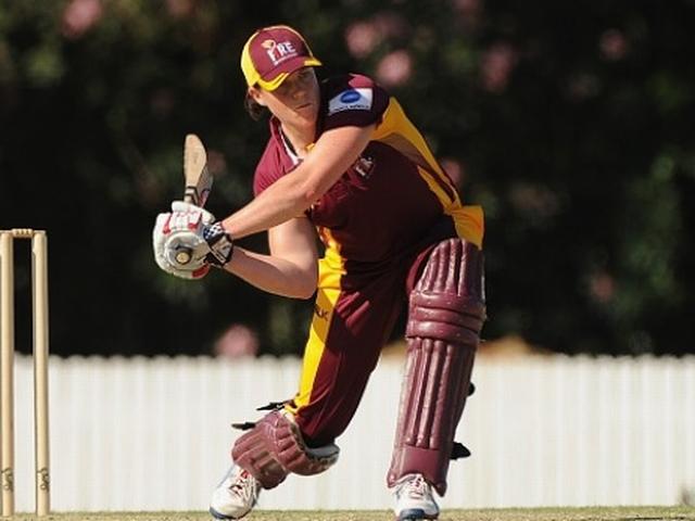 टी-20 क्रिकेट में महिला क्रिकेटर का धमाल, 12 ओवर में बनाए 151 रन Cricketer Grace Harris smashes 151 not out off 74 balls