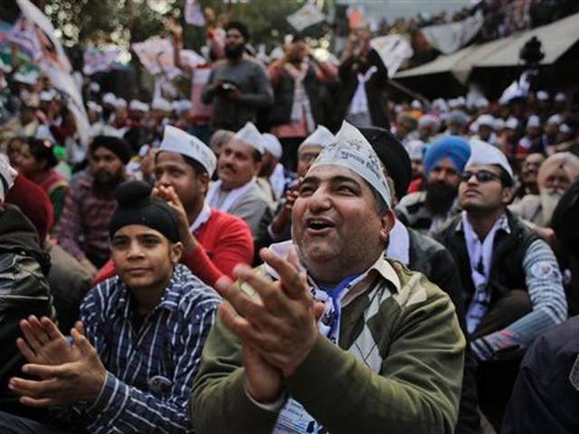 दिल्ली चुनाव: बाहर से आए बीजेपी और आम आदमी पार्टी के हजारों प्रचारक Delhi Election