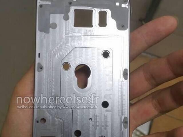 LEAKED: फ्रेंच वेबसाइट का दावा गैलेक्सी S6 में होगा मैटेल फ्रेम Samsung Galaxy S6’s metal frame leaked online