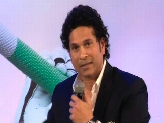 कठिन दौर में टीम का साथ दें फैन्स: तेंदुलकर sachin tendulkar