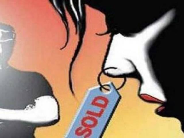 आश्रम में सेक्स स्कैंडल का भंडाफोड़, देह व्यापार के लिए मजबूर करती थी सुपरिंटेंडेंट! Raigarh ashram, once recipient of President award, in sex scandal