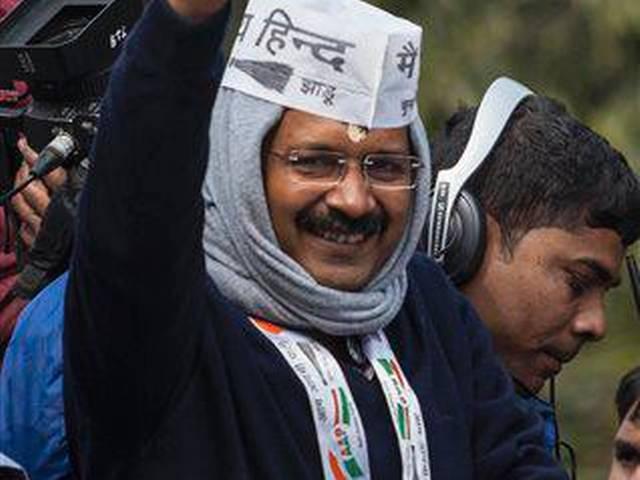 दिल्ली चुनाव: 'आप' ‘ऐतिहासिक जीत’ की ओर delhi_election_aap_wins