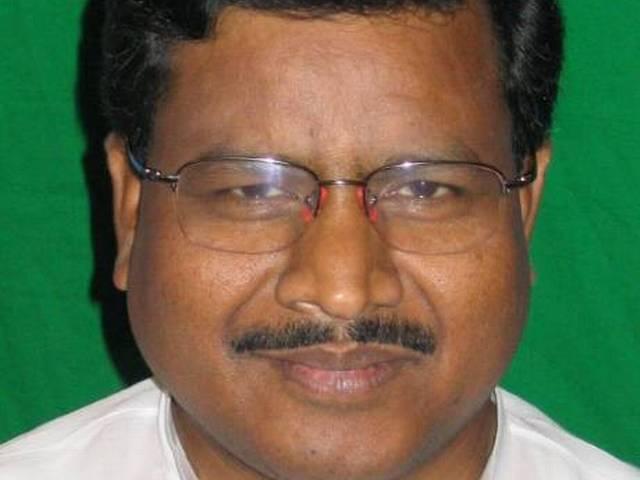 दलबदल करने वाले विधायकों पर हो फैसला: जेवीएम mlas switching sides should be punished