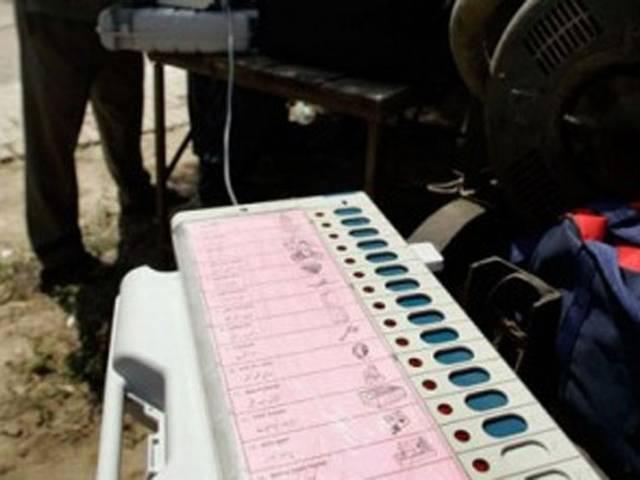 गोवा: पणजी उपचुनाव के लिए मतदान जारी goa_panji_byelection_voting