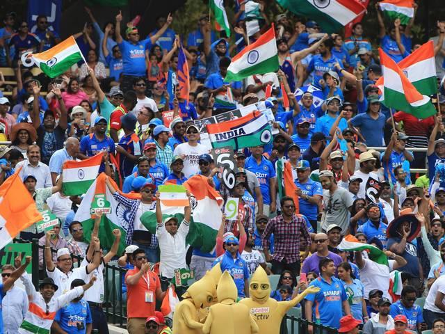 भारत-पाकिस्तान मैच के लिए खचाखच भरा एडिलेड ओवल india_pakistan_world cup 2015_cricket_match