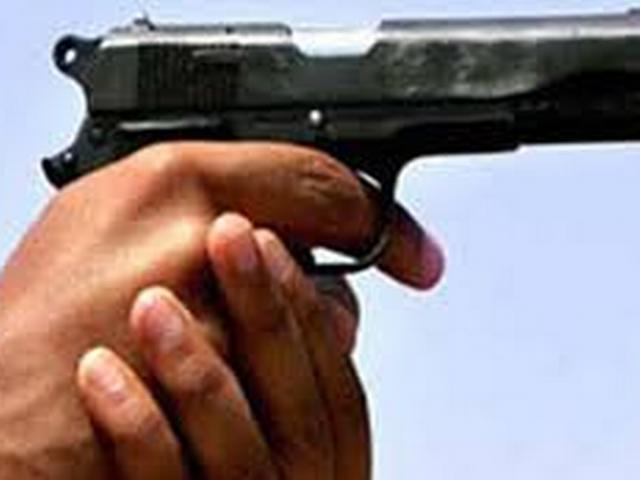 अमेरिका में भारतवंशी की गोली मारकर हत्या revolver_america_