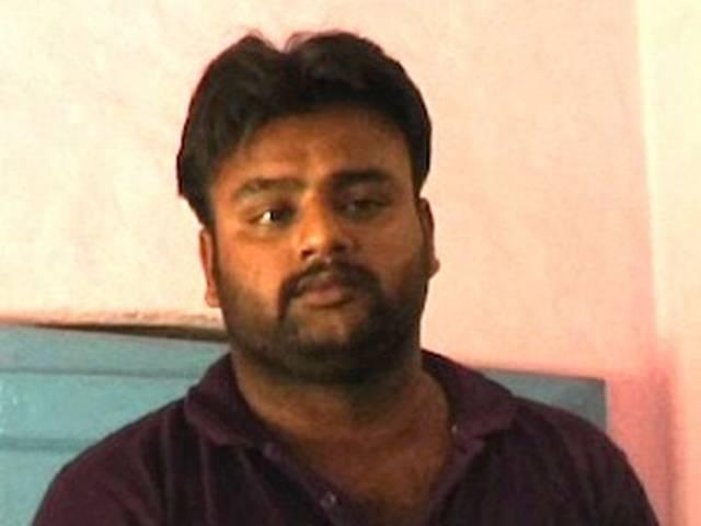गाड़ी में खाना नहीं दिया तो वेटर को मार दी गोली गाड़ी में खाना नहीं दिया तो वेटर को मार दी गोली