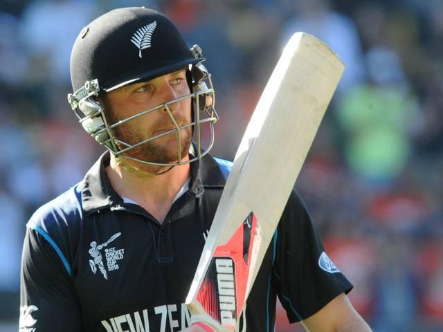 साउदी और मैकुलम के रिकार्ड प्रदर्शन से न्यूजीलैंड की धमाकेदार जीत McCullum hits WC’s fastest fifty, Southee is MoM