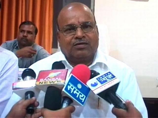 व्यापम घोटाला: बुरे फंसे मध्य प्रदेश के राज्यपाल राम नरेश यादव, एसआईटी करेगी कार्रवाई एबीपी न्यूज़