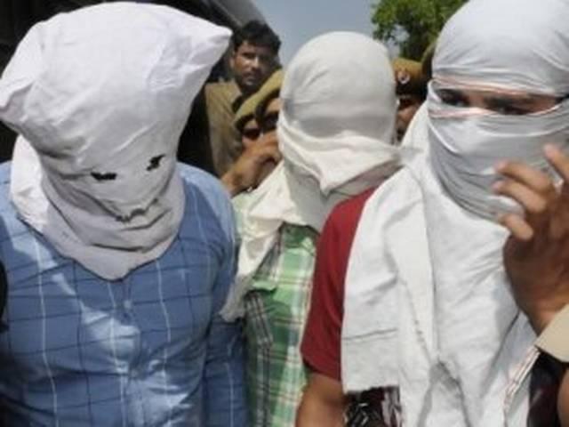 दीपक भारद्वाज केस: महंत को पनाह देने वाले अरेस्ट दीपक भारद्वाज केस: महंत को पनाह देने वाले अरेस्ट