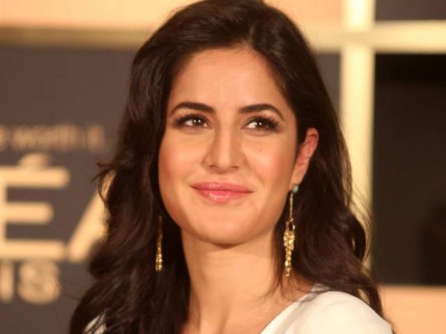 इन सितारों के हाथ कभी नहीं लगी बेस्ट एक्टर की फिल्मफेयर ट्रॉफी Superstars who have never won the Filmfare award for best actor