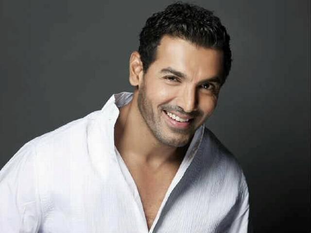 'फोर्स' के सीक्वल से वापसी करेंगे जॉन Abhinay Deo to direct John Abraham in Force 2