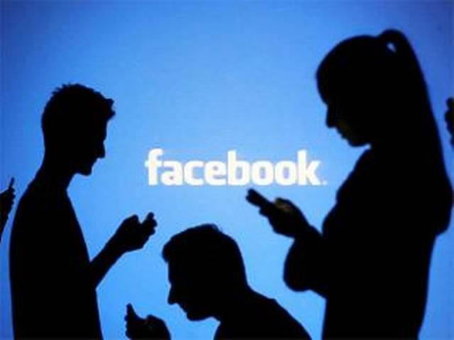 ...तो फेसबुक बचाएगा आपके दोस्त की जान! New Facebook Feature Helps Users Prevent Suicides