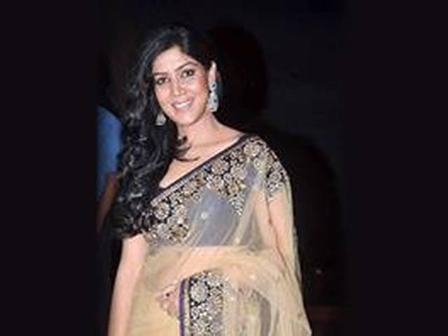 'इतना करो ना मुझे प्यार' में साक्षी? Sakshi Tanwar to join ‘Itna Karo Na Mujhe Pyaar’?