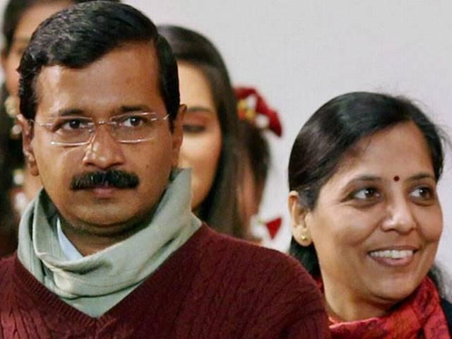 आप लीडरशीप में हुआ दो गुट AAP_DELHI_LEADER_GOVERNMENT_ARVIND KEJRIWAL