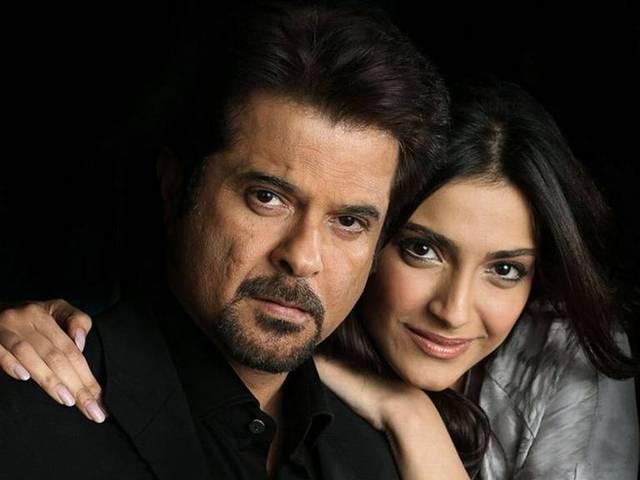 कुछ समय तक निगरानी में रहेंगी सोनम : अनिल कपूर Anil Kapoor: Sonam to be under observation for some time