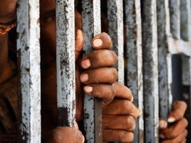 बाल सुधार गृह से 33 किशोर फरार, 15 पकड़े गए बाल सुधार गृह से 33 किशोर फरार, 15 पकड़े गए