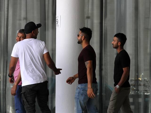 World Cup 2015: कोहली के बचाव में उतरा टीम मैनेजमेंट Team India_World Cup 2015_Virat Kohli_Journalist_Team Managment_