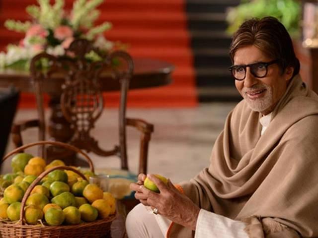 फिल्मी सितारों ने दी होली की मुबारकबाद Bollywood_amitabh bachchan_lata_
