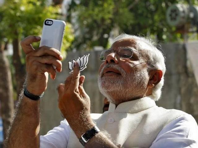 मोदी इंटरनेट पर 30 सबसे प्रभावशाली लोगों में शामिल: टाइम modi on top 30 list