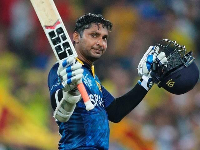 World Cup 2015: गर्दन और सिर को सुरक्षा देने वाला हेलमेट पहनकर खेले संगकारा World cup 2015_Kumar Sangakara_