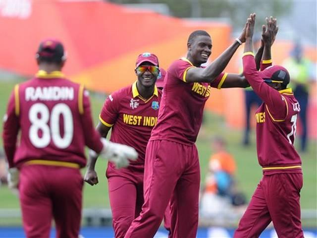 WC15: करो या मरो मुकाबले में वेस्टइंडीज ने यूएई को 6 विकेट से हराया World Cup 2015_West Indies_UAE_Jason Holder_Group B_