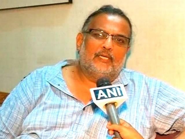 गांधीजी के पड़पोते तुषार गांधी ने की गांधी जयंती पर छुट्टी खत्म करने की वकालत Gandhi Jayanti holidays