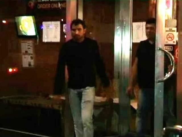 WC15: मेलबर्न में हल्के पलों में दिखे मोहम्मद शमी और विराट कोहली World cup 2015_Team India_Melbourne_Virat Kohli_Mohammad Shami_Fans_prayer_Bangladesh_Quarter Final_