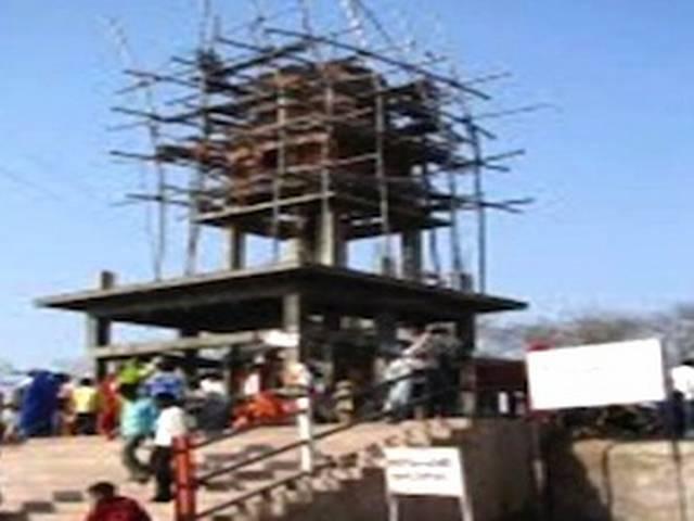 एमपी: दतिया के मंदिर में भगदड़, 89 की मौत एमपी: दतिया के मंदिर में भगदड़, 89 की मौत