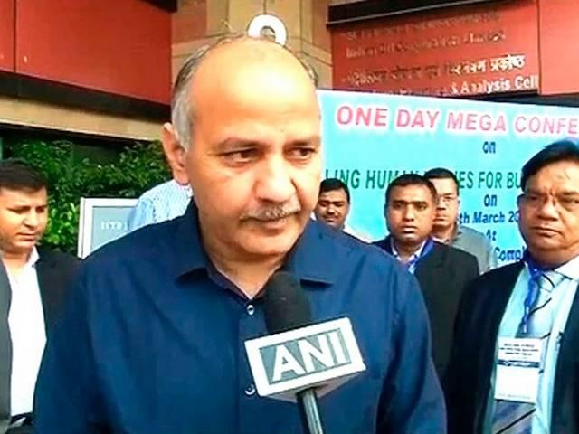 दिल्ली के नामी रेयान स्कूल ने बीजेपी ज्वाइन नहीं करने पर टीचर की सैलरी रोकी Ryan International tells teachers, kids to join BJP
