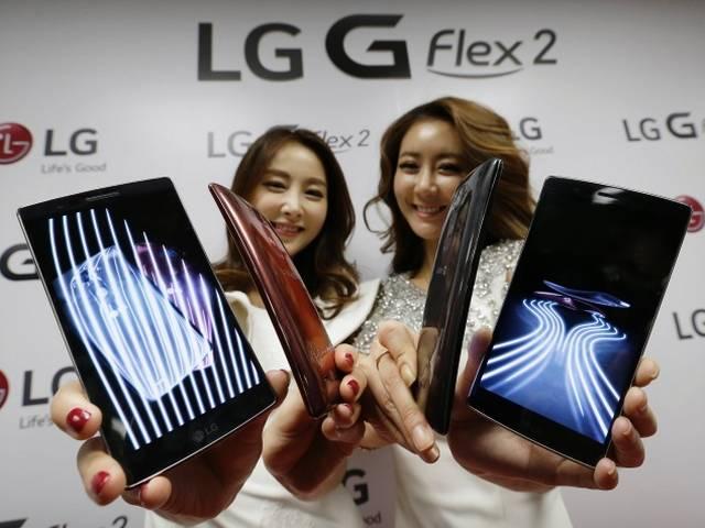 सेल्फ हीलिंग फीचर के साथ LG ने लॉन्च किया Flex2, कीमत 55,000 LG G Flex2 With 5.5-Inch Curved Display Launched at Rs. 55,000