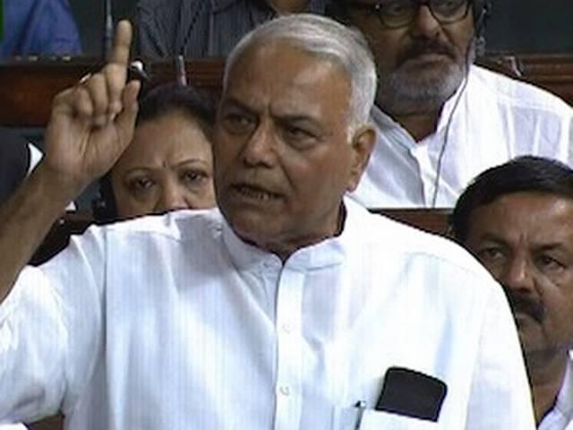 कोयला पर किचकिच: पारेख के हमले के बाद बीजेपी उठा रही है पीएम पर सवाल कोयला पर किचकिच: पारेख के हमले के बाद बीजेपी उठा रही है पीएम पर सवाल