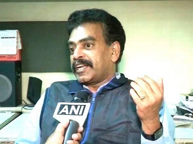 IAS रवि की मौत की संसद में गूंज, राजनाथ ने कहा- कर्नाटक सरकार कहेगी तो CBI जांच के लिए तैयार Deceased officer was planning raids on big developers: RTI