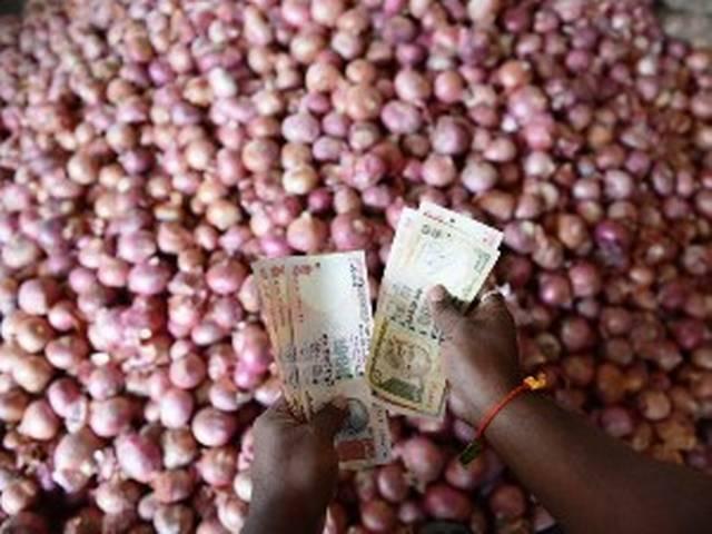 अफगानिस्तान से आई 550 टन प्याज, गिरेंगे दाम अफगानिस्तान से आई 550 टन प्याज, गिरेंगे दाम