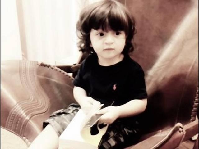 शाहरुख को लगता है, बेटा बनेगा 'लाइब्रेरियन' Shahrukh Khan_Farah Khan_Librarian_