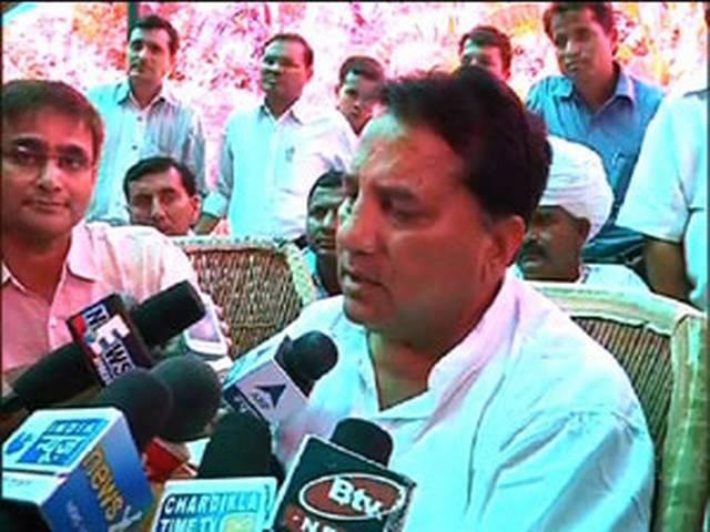 रेप के आरोपी राजस्थान के पूर्व मंत्री को सीबीआई ने किया गिरफ्तार रेप के आरोपी राजस्थान के पूर्व मंत्री को सीबीआई ने किया गिरफ्तार