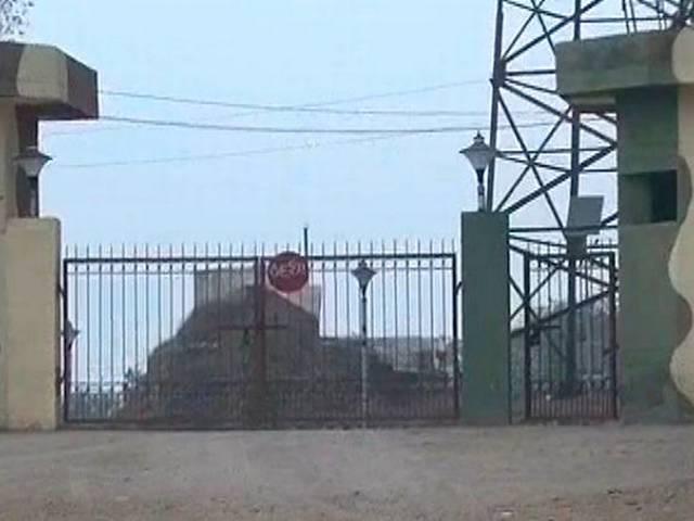 जम्मू कश्मीर के सांबा में सेना के कैंप पर आतंकी हमला, फायरिंग करते हुए आतंकी कैंप में घुसे jammu kashmir attack