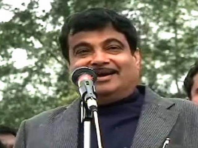 वंशवाद की राजनीति के चलन का करें विरोध: नितिन गडकरी वंशवाद की राजनीति के चलन का करें विरोध: नितिन गडकरी